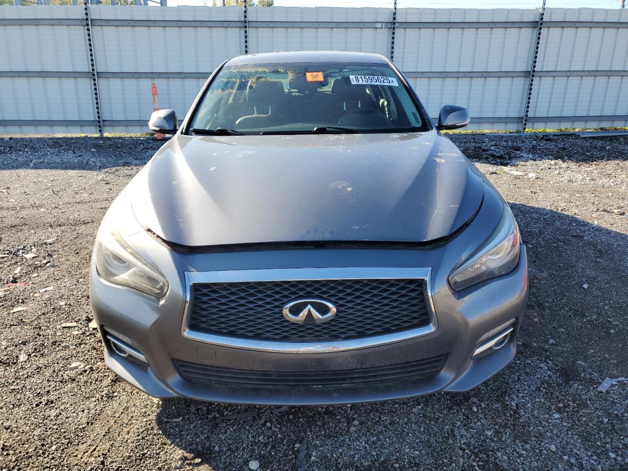 2015 INFINITI Q50