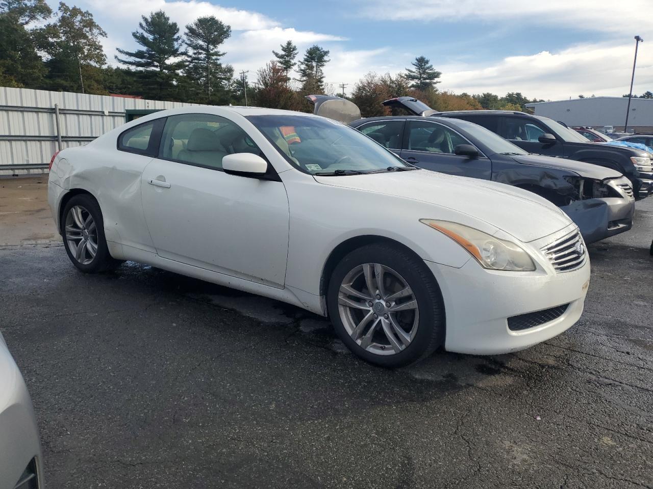 2009 INFINITI G37
