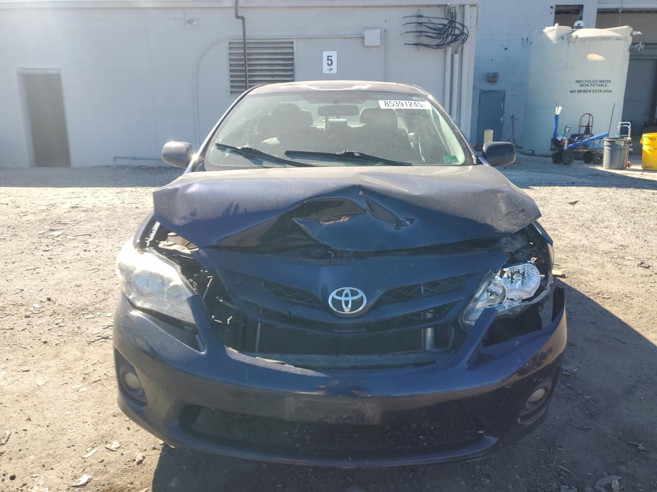 2011 TOYOTA COROLLA