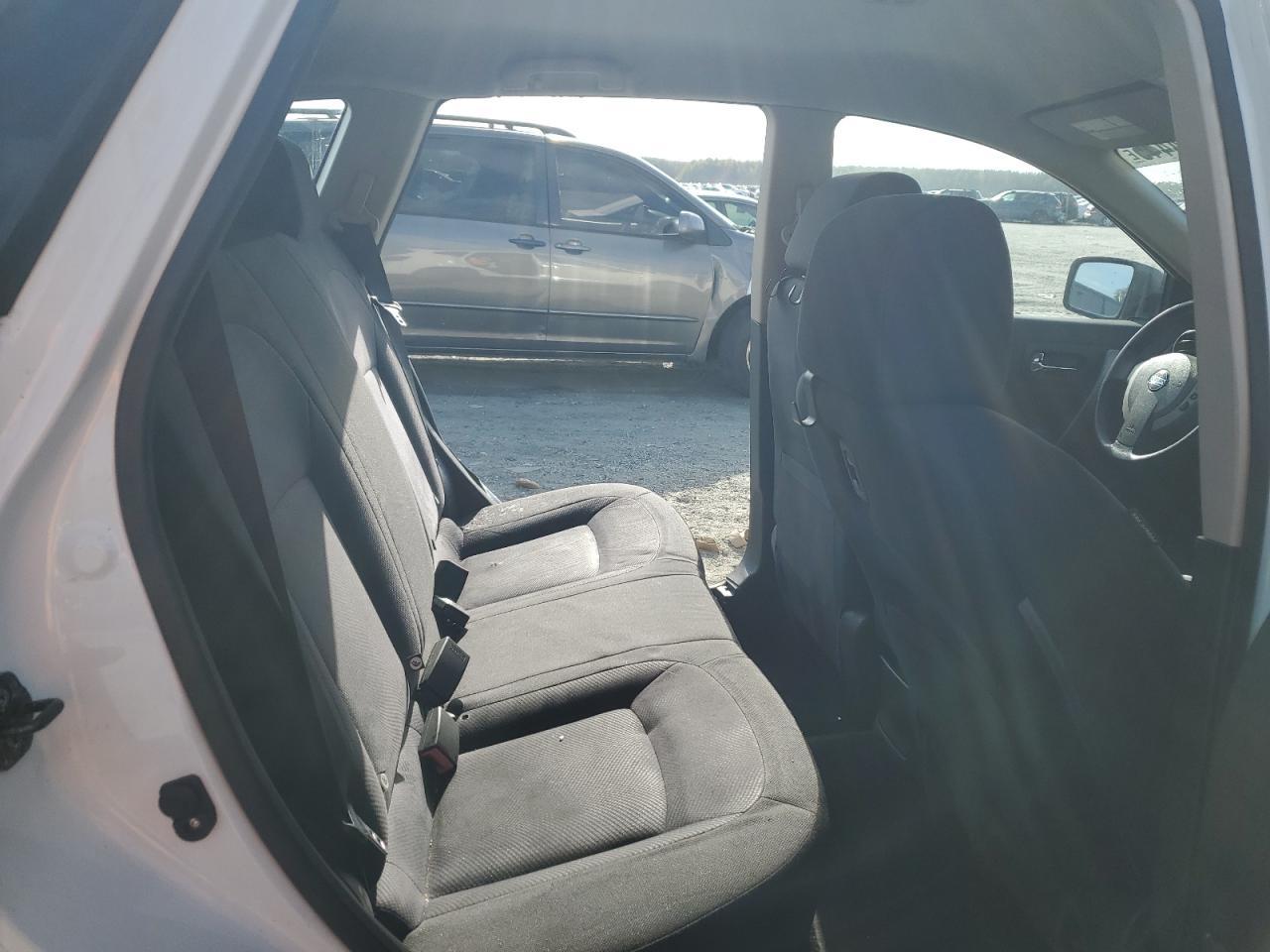 2013 NISSAN ROGUE