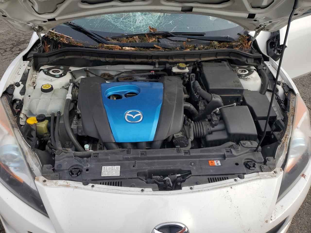2013 MAZDA 3