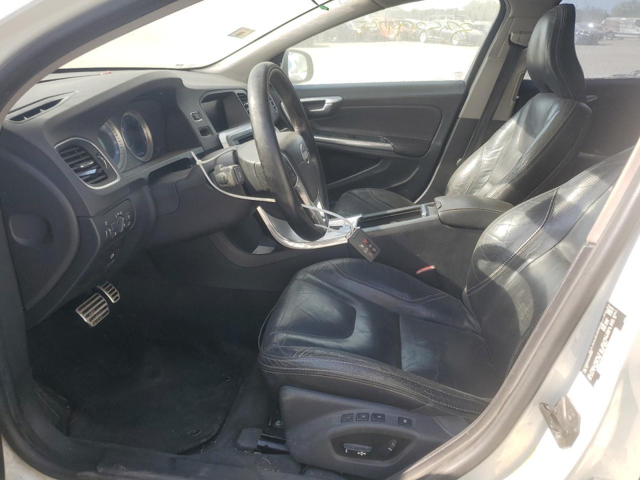 2012 VOLVO S60