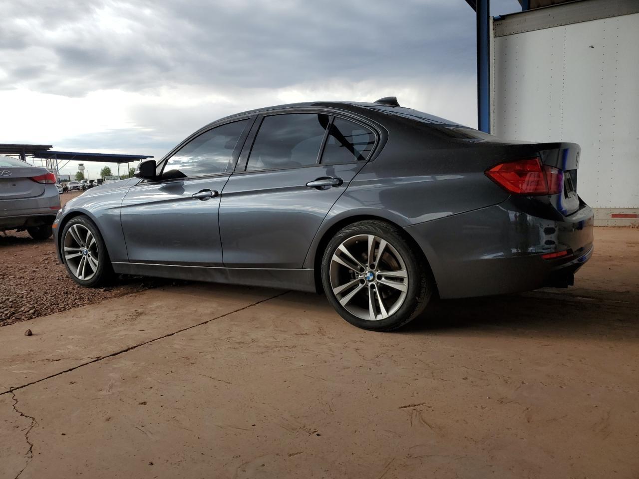 2013 BMW 3 SERIES