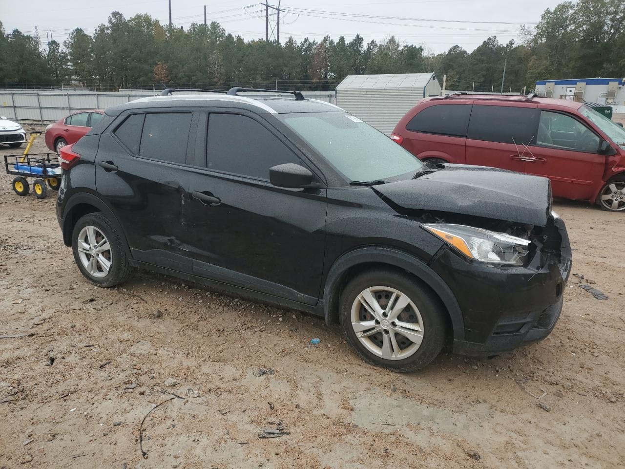 2019 NISSAN KICKS