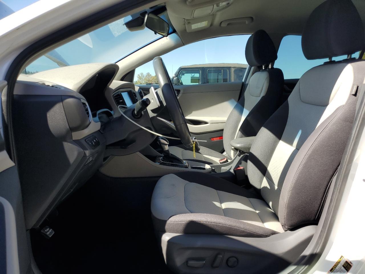 2019 HYUNDAI Ioniq