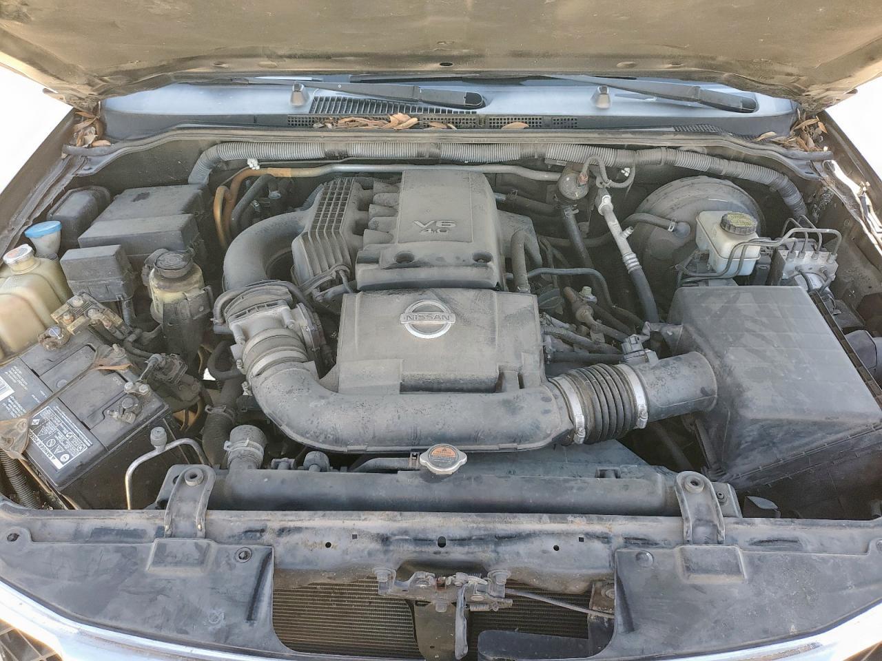 2011 NISSAN PATHFINDER
