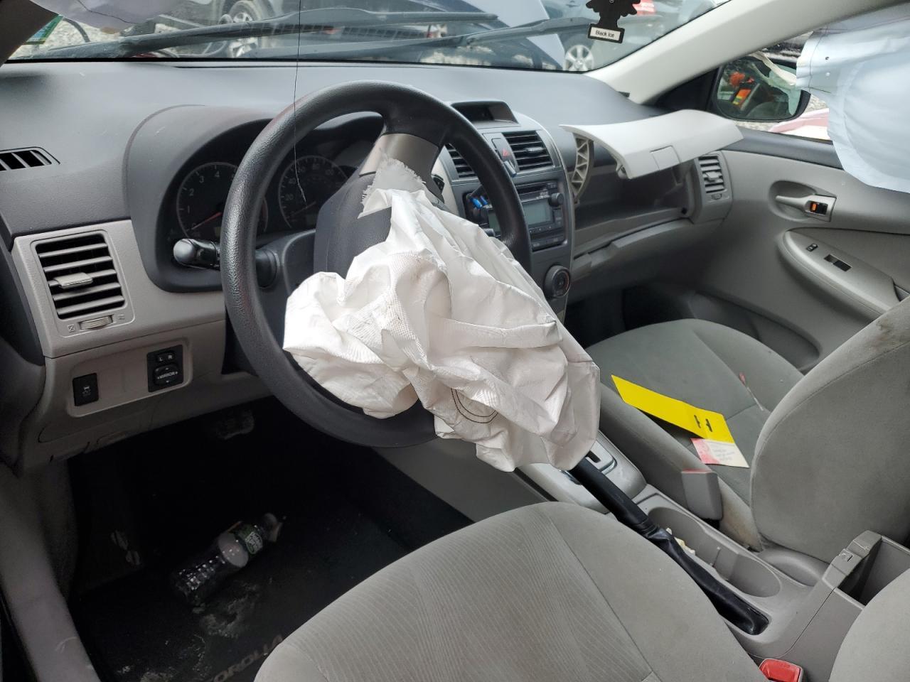 2012 TOYOTA COROLLA