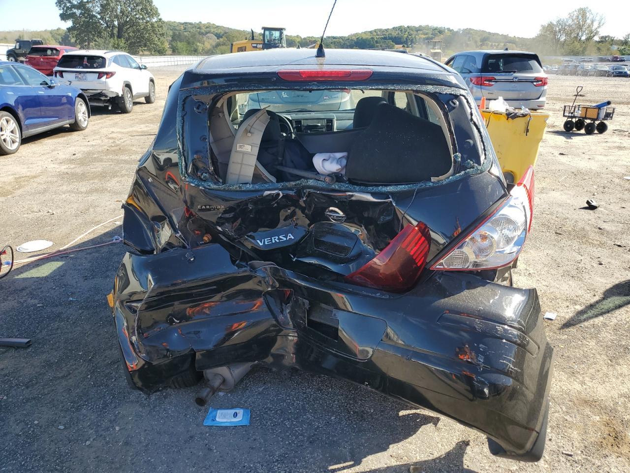2009 NISSAN VERSA