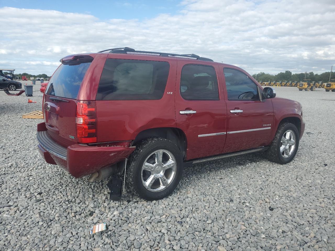 2011 CHEVROLET Tahoe