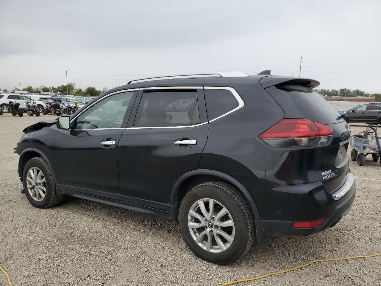 2019 NISSAN ROGUE