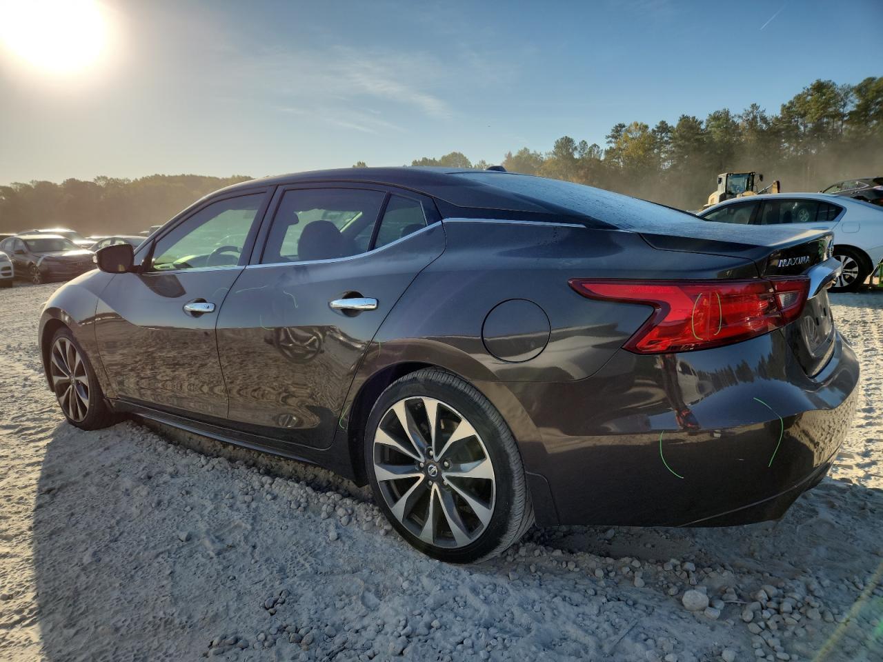 2016 NISSAN Maxima
