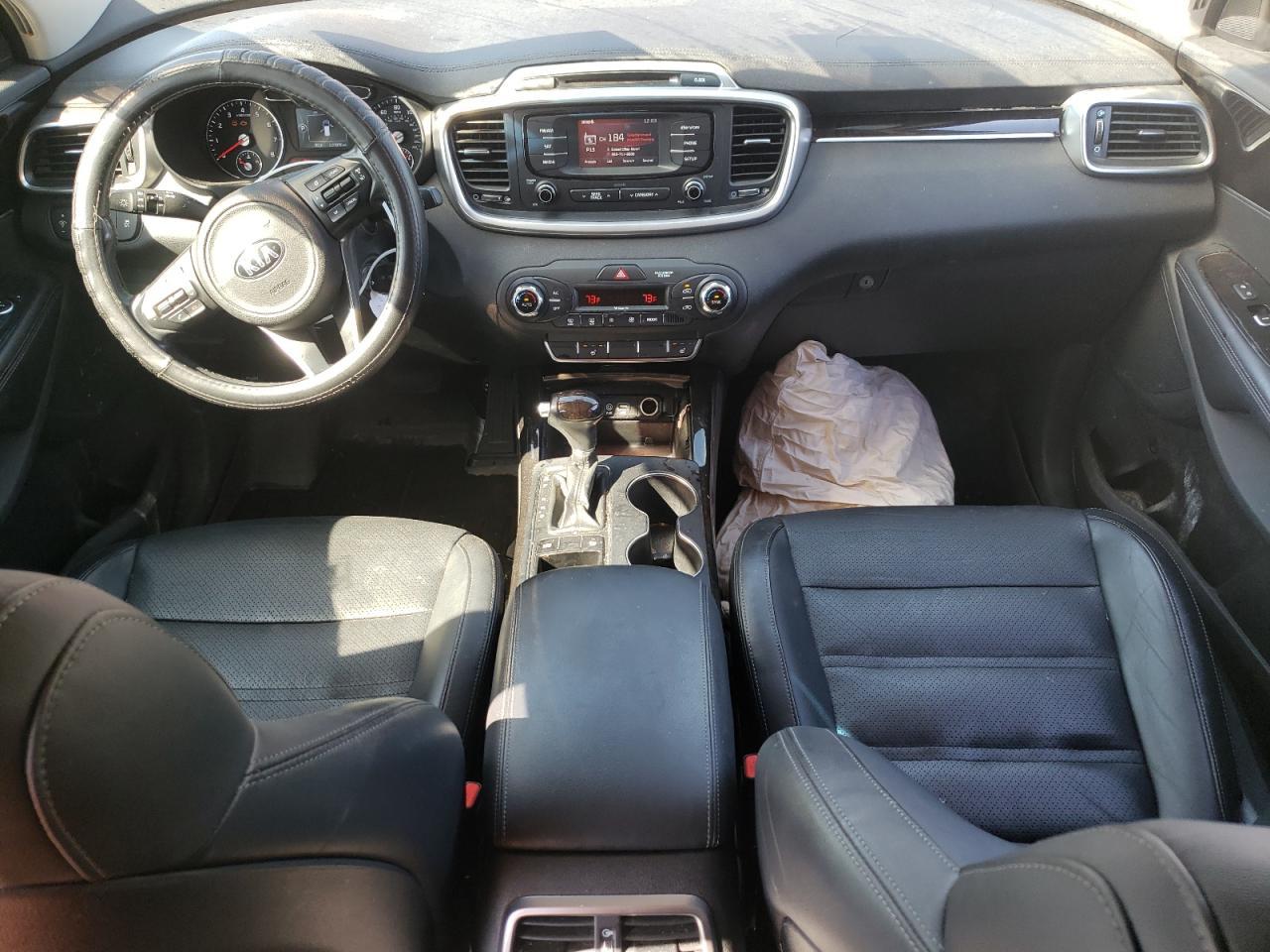 2016 KIA SORENTO