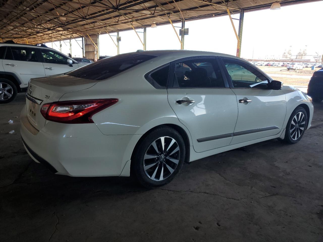 2017 NISSAN ALTIMA