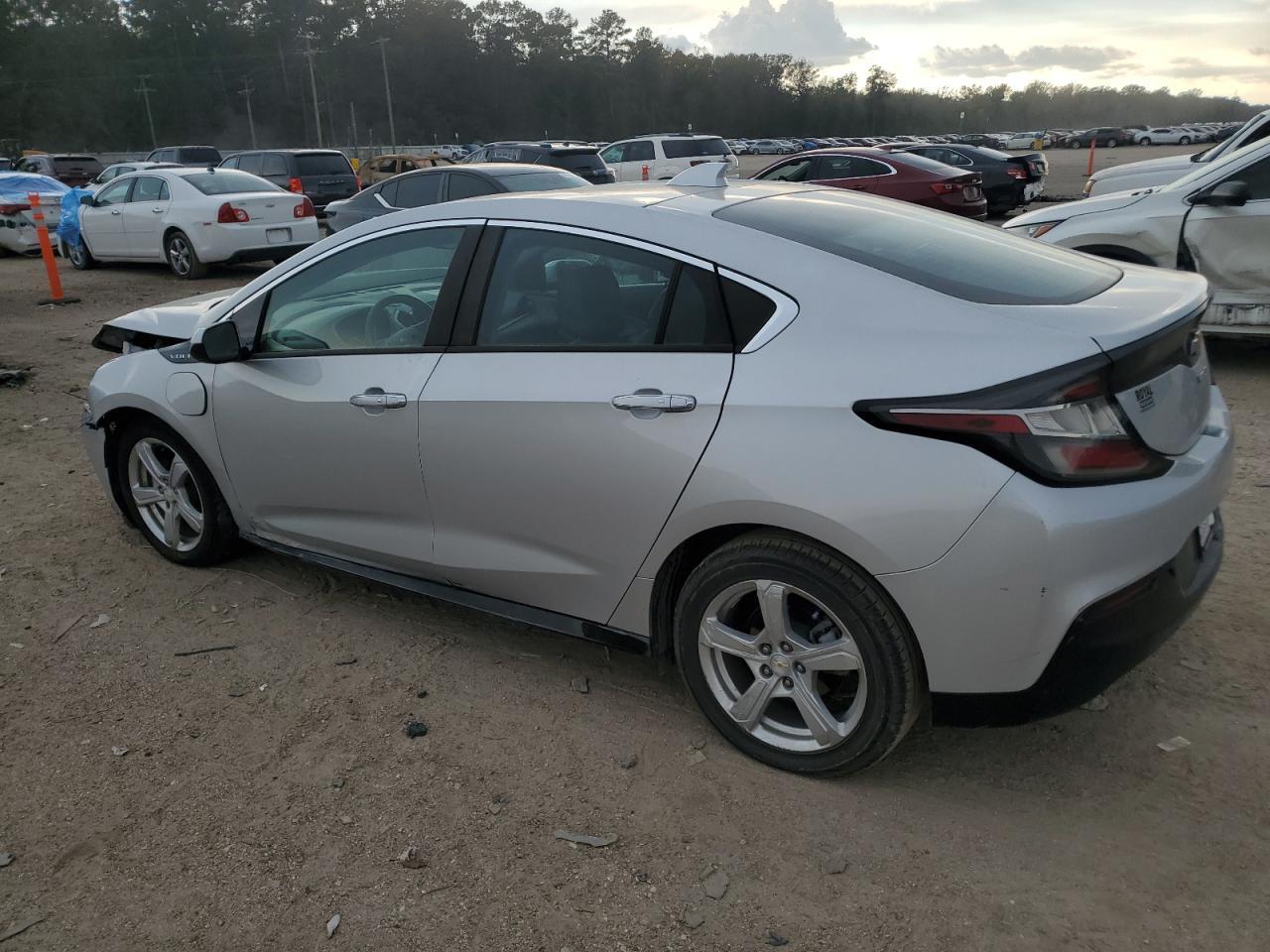 2017 CHEVROLET VOLT