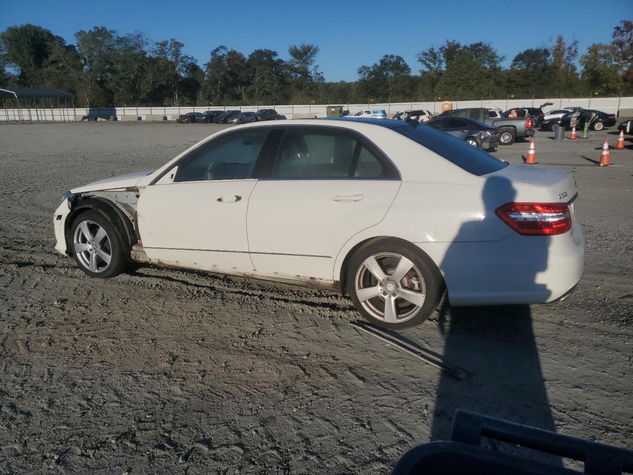 2010 MERCEDES-BENZ E-Class