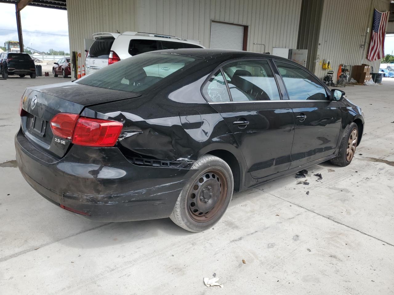 2013 VOLKSWAGEN JETTA