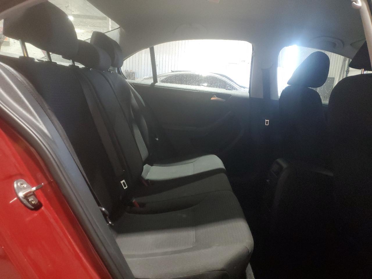 2016 VOLKSWAGEN JETTA