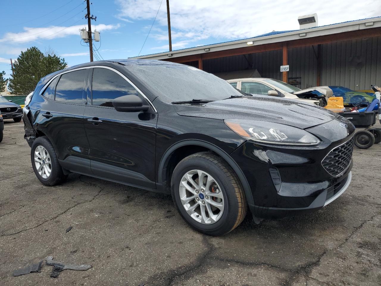 2022 FORD ESCAPE