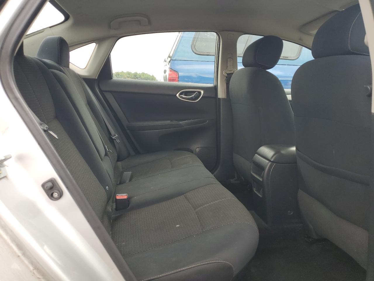 2015 NISSAN SENTRA