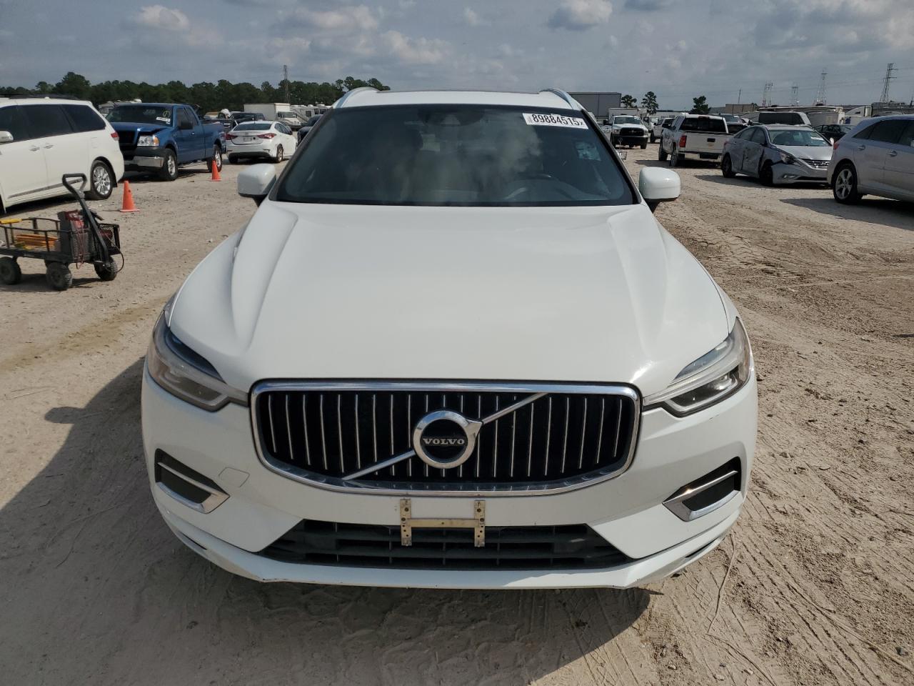 2019 VOLVO XC60