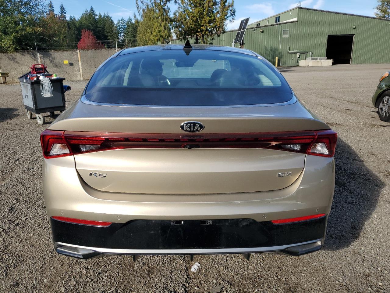 2021 KIA K5