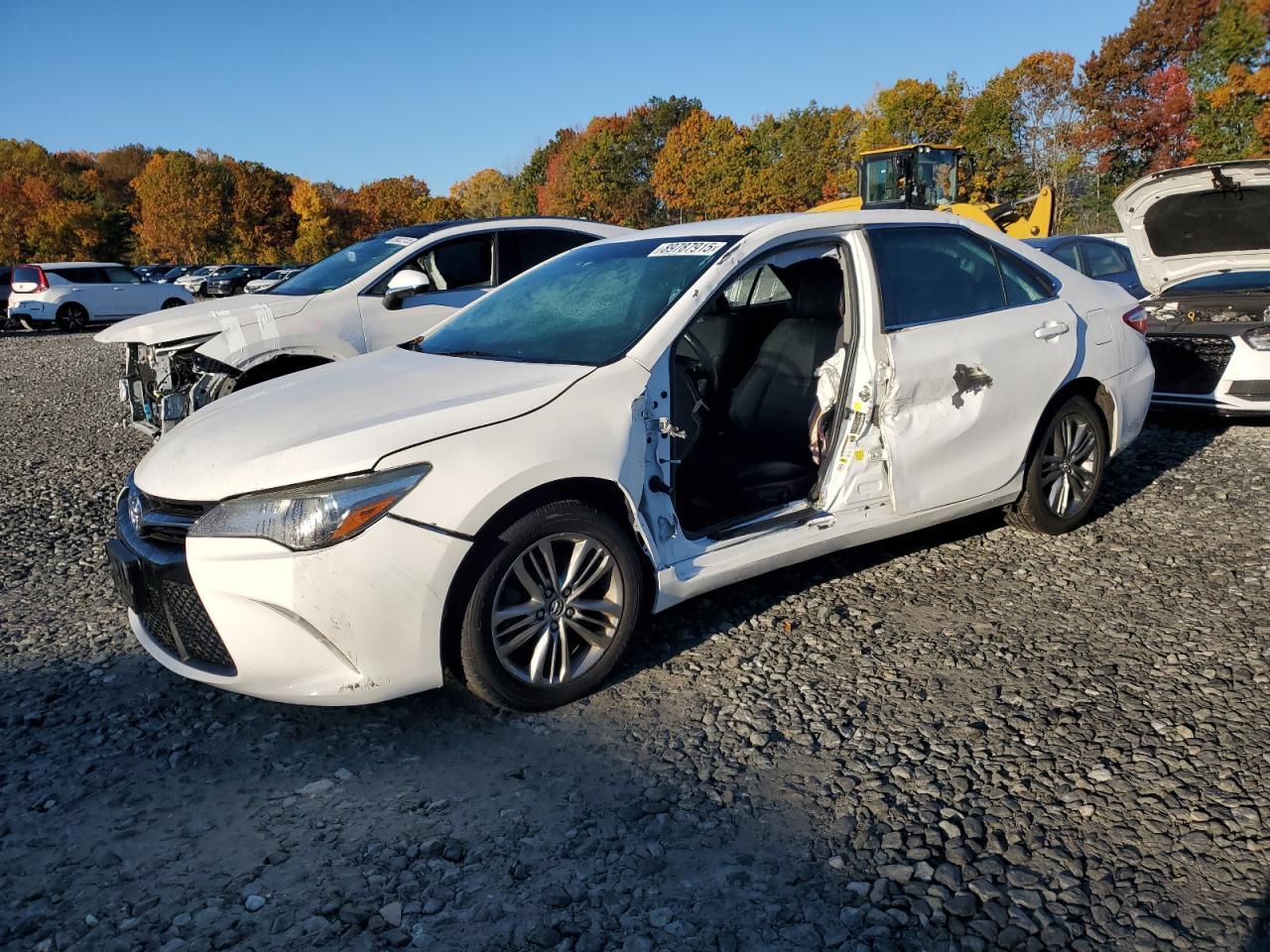2015 TOYOTA CAMRY