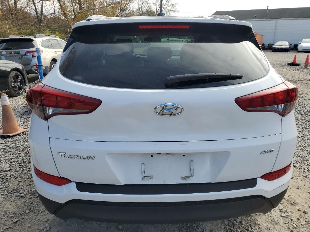 2017 HYUNDAI TUCSON