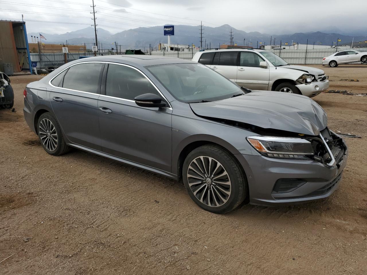 2022 VOLKSWAGEN Passat
