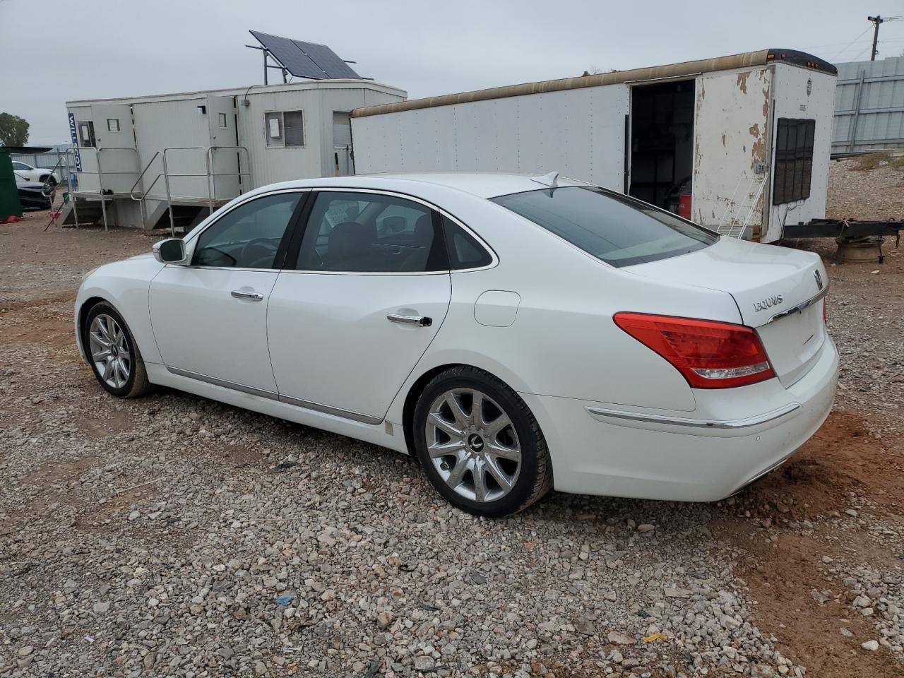 2013 HYUNDAI Equus