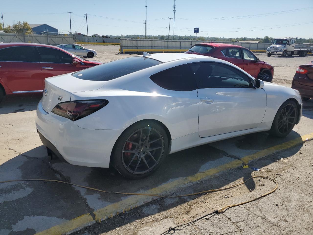 2014 HYUNDAI GENESIS