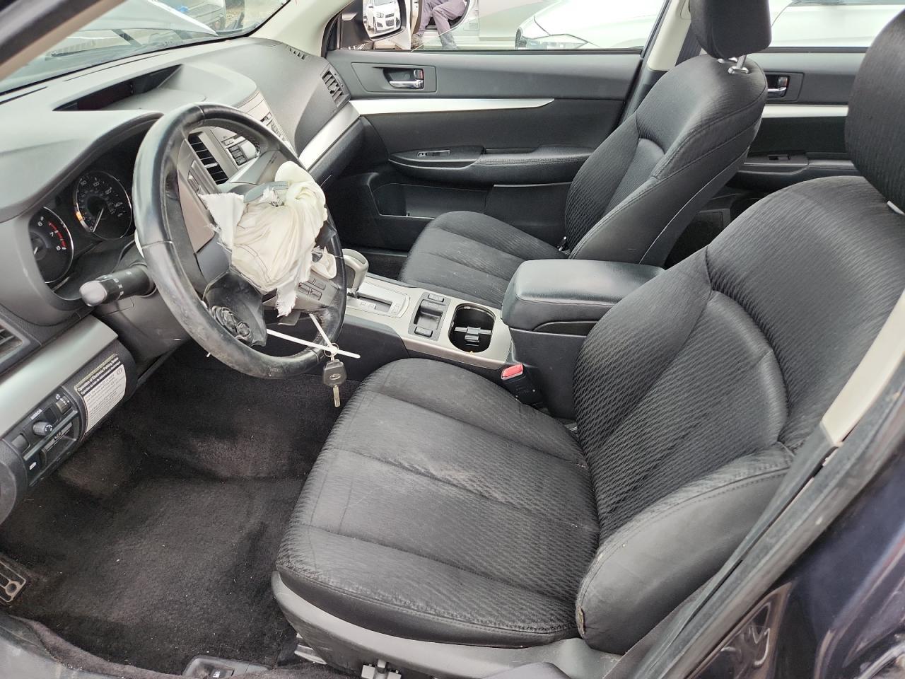 2010 SUBARU Legacy