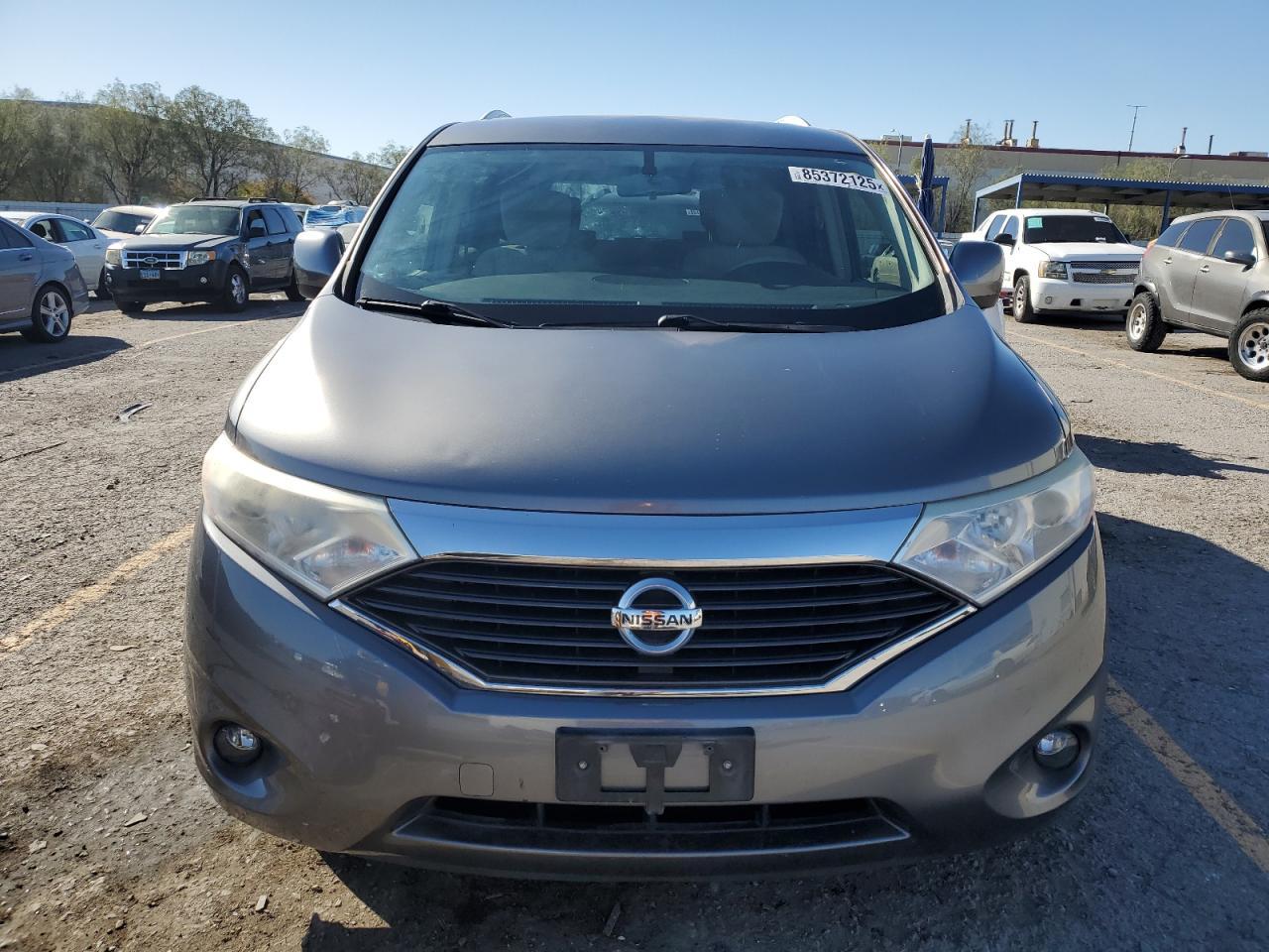 2015 NISSAN Quest