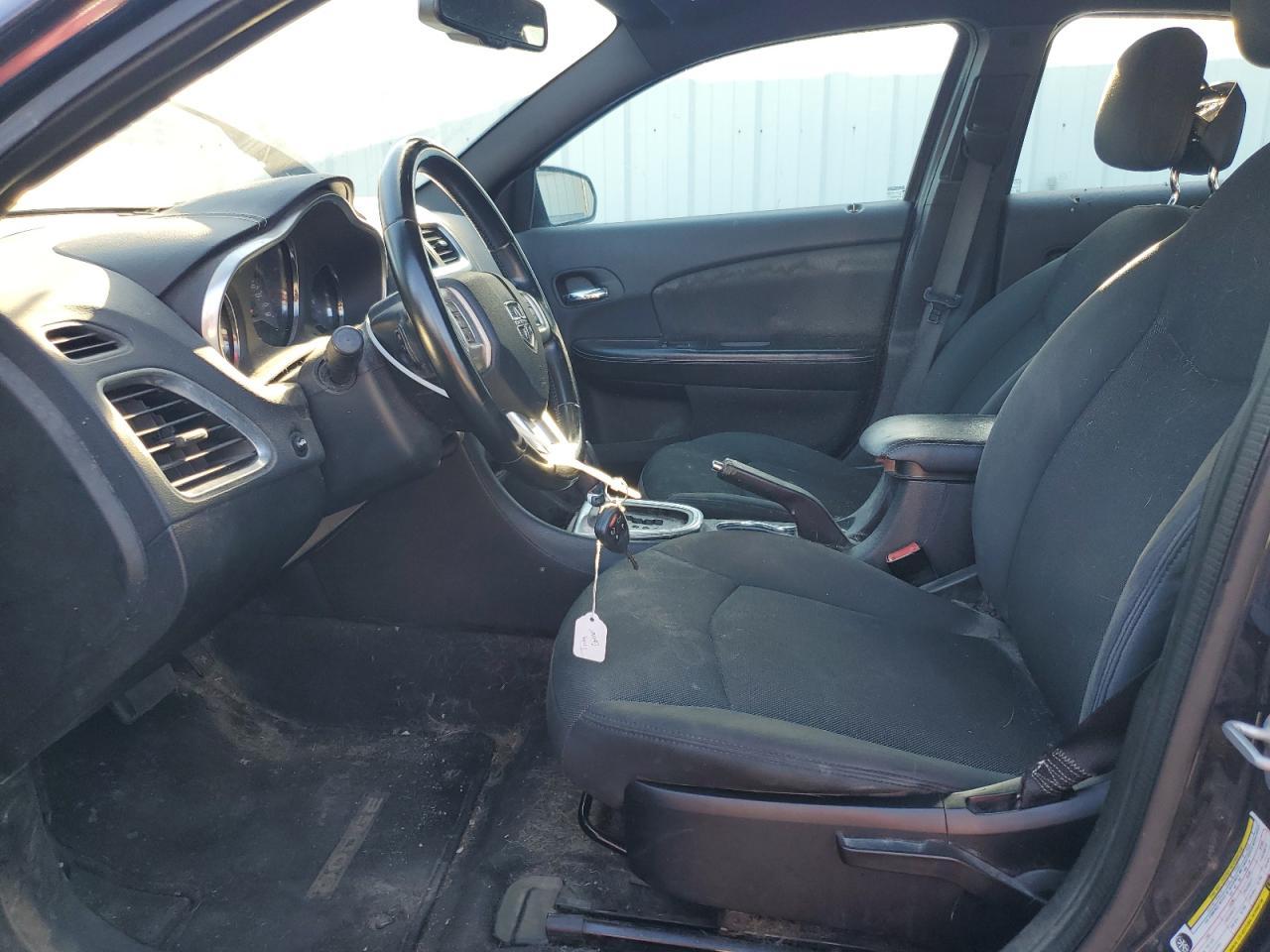 2012 DODGE Avenger