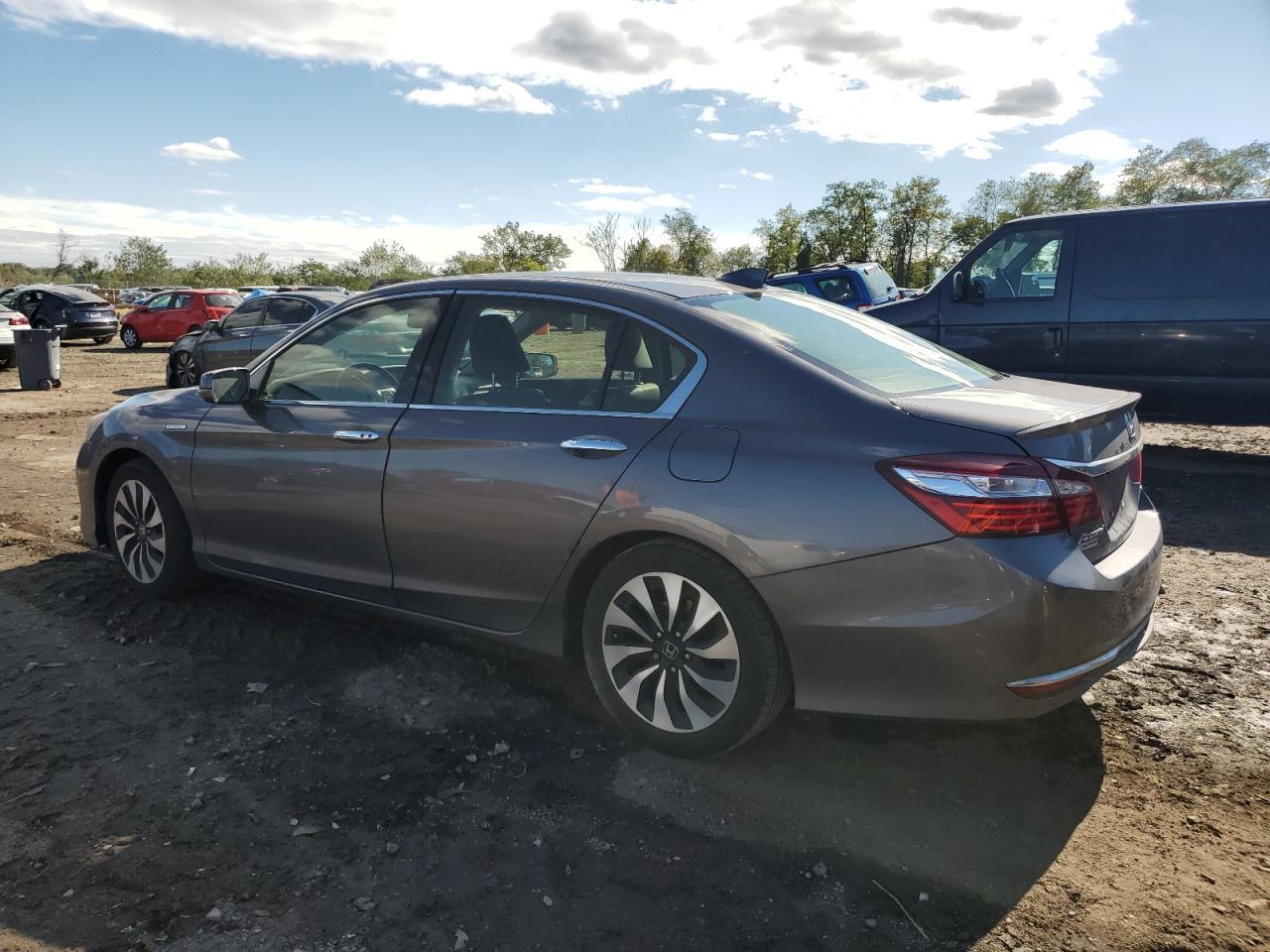2017 HONDA ACCORD