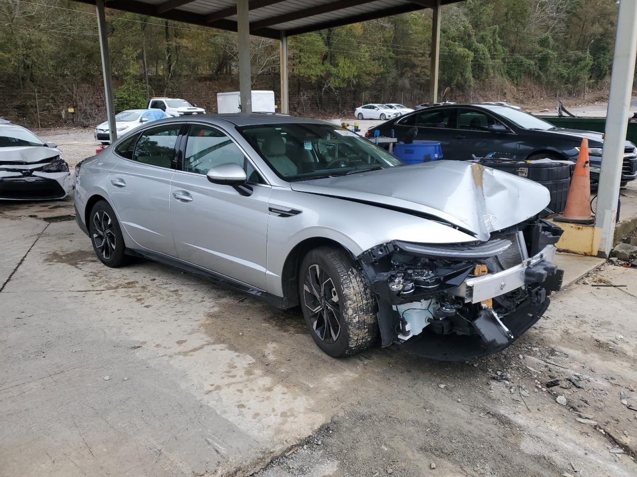 2025 HYUNDAI SONATA