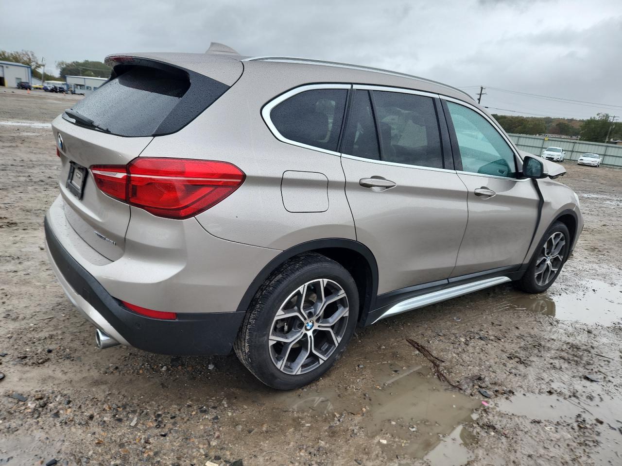 2022 BMW X1