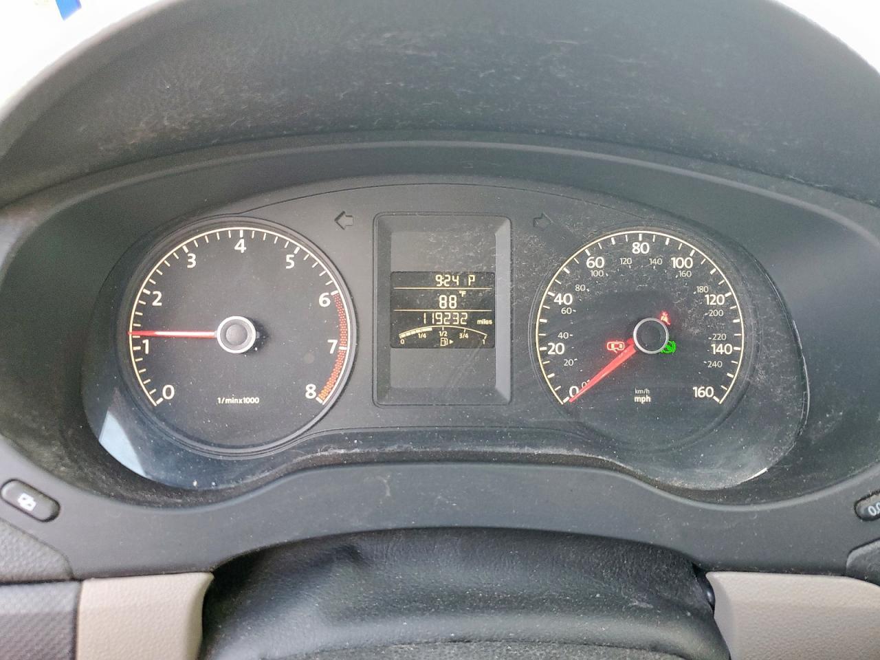 2012 VOLKSWAGEN JETTA