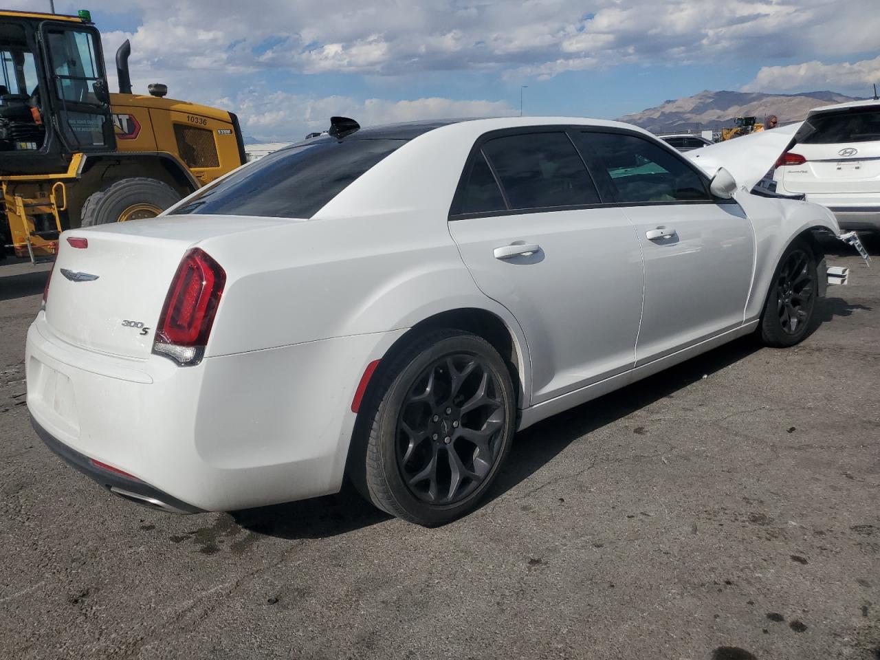 2020 CHRYSLER 300