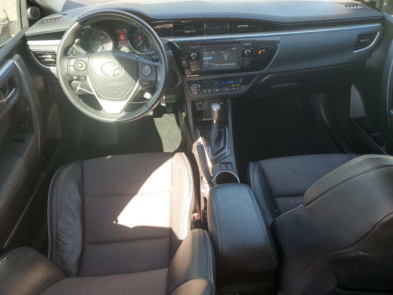 2016 TOYOTA COROLLA