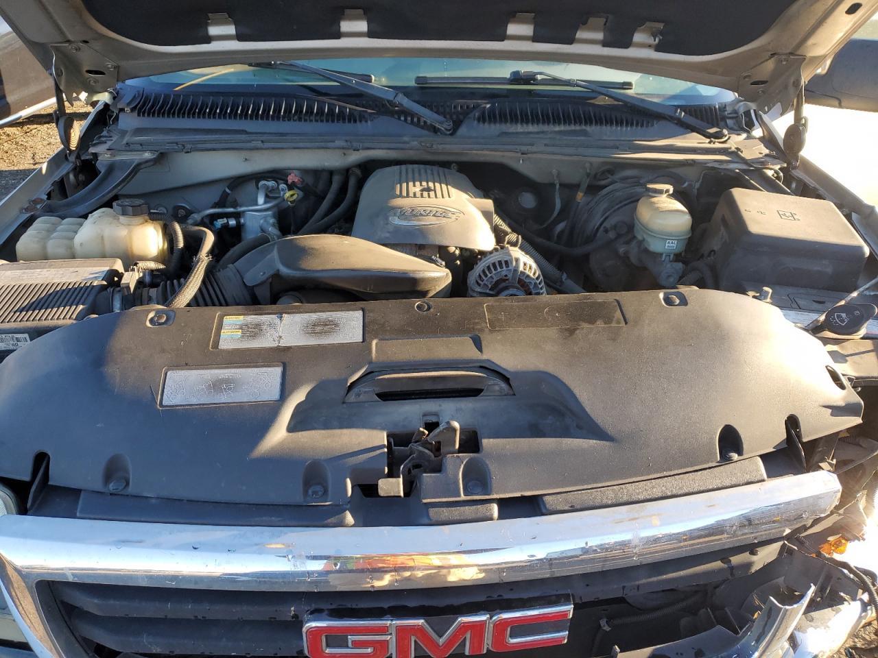 2005 GMC Sierra