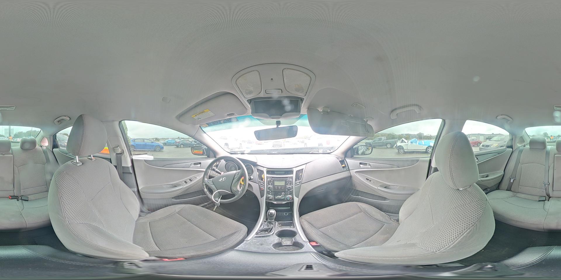 2011 HYUNDAI SONATA