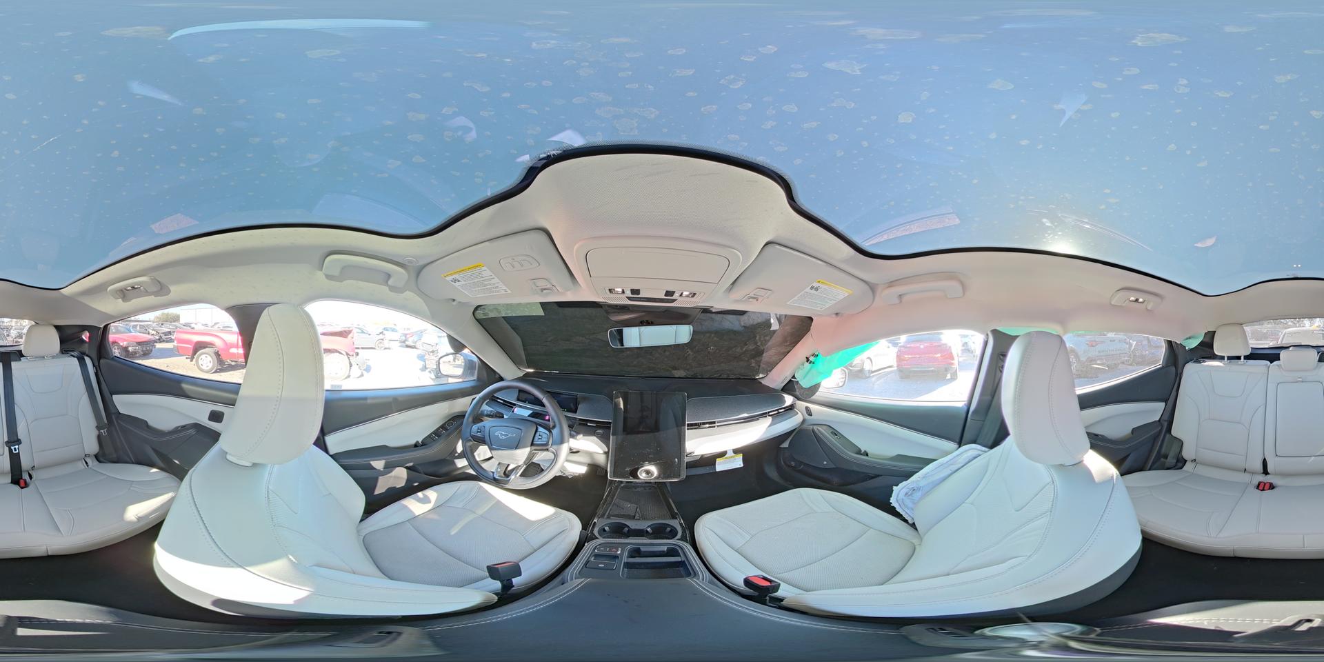 2025 FORD Mustang Mach-E