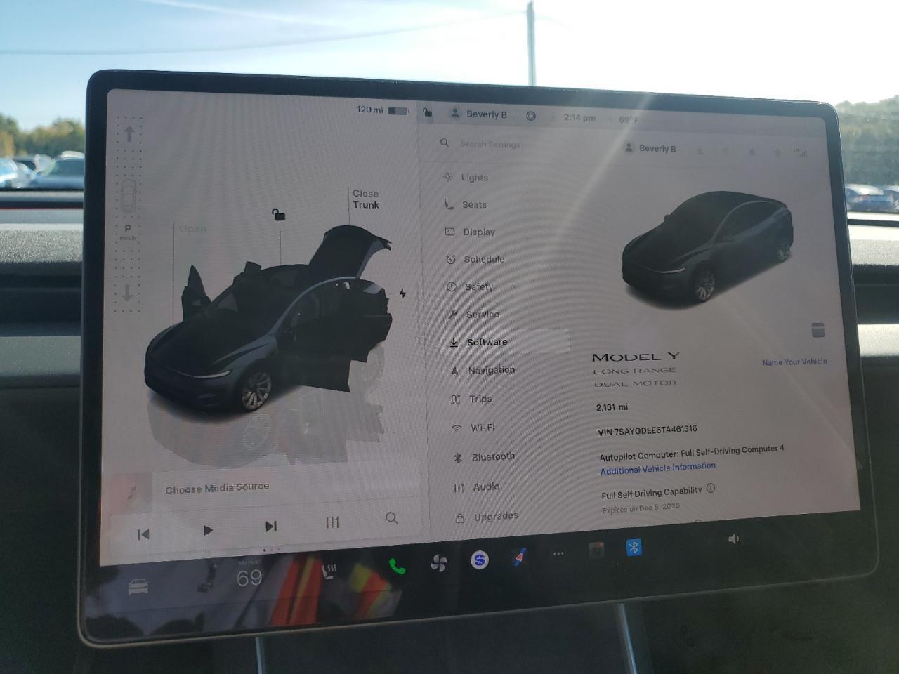 2026 TESLA MODEL Y