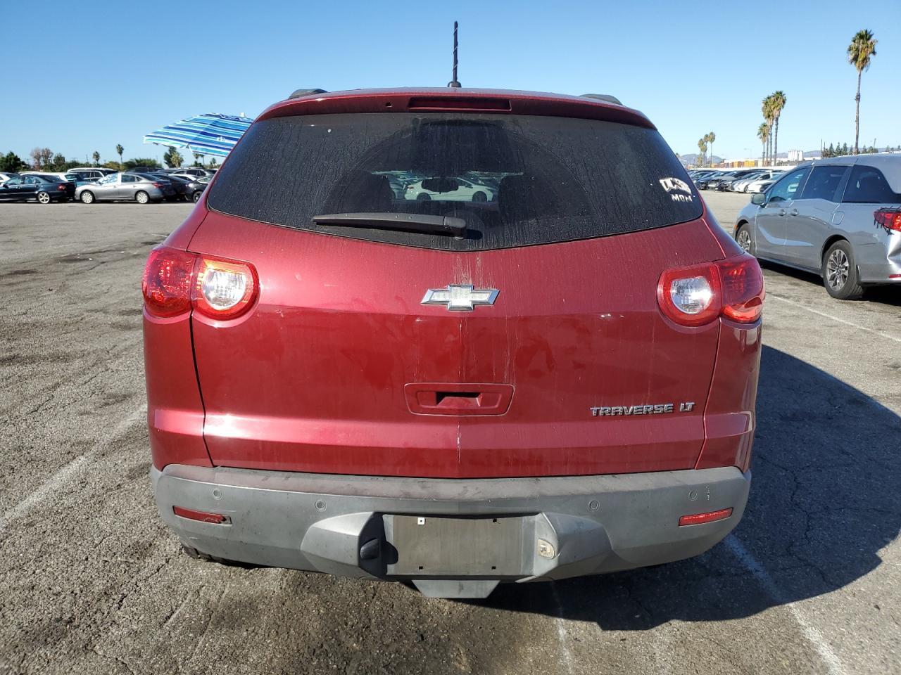 2011 CHEVROLET TRAVERSE
