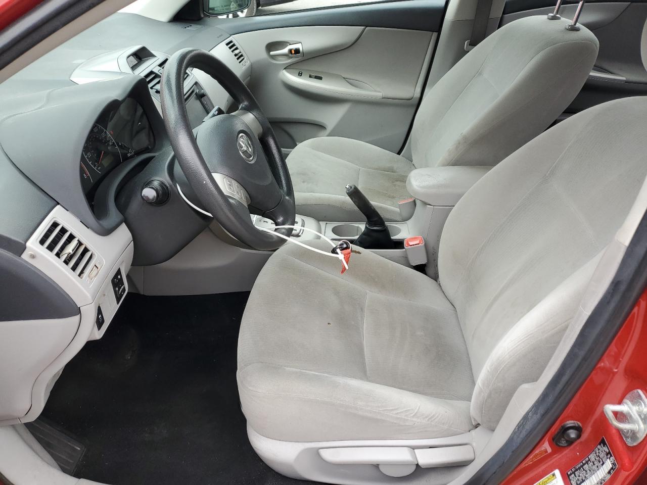 2013 TOYOTA COROLLA