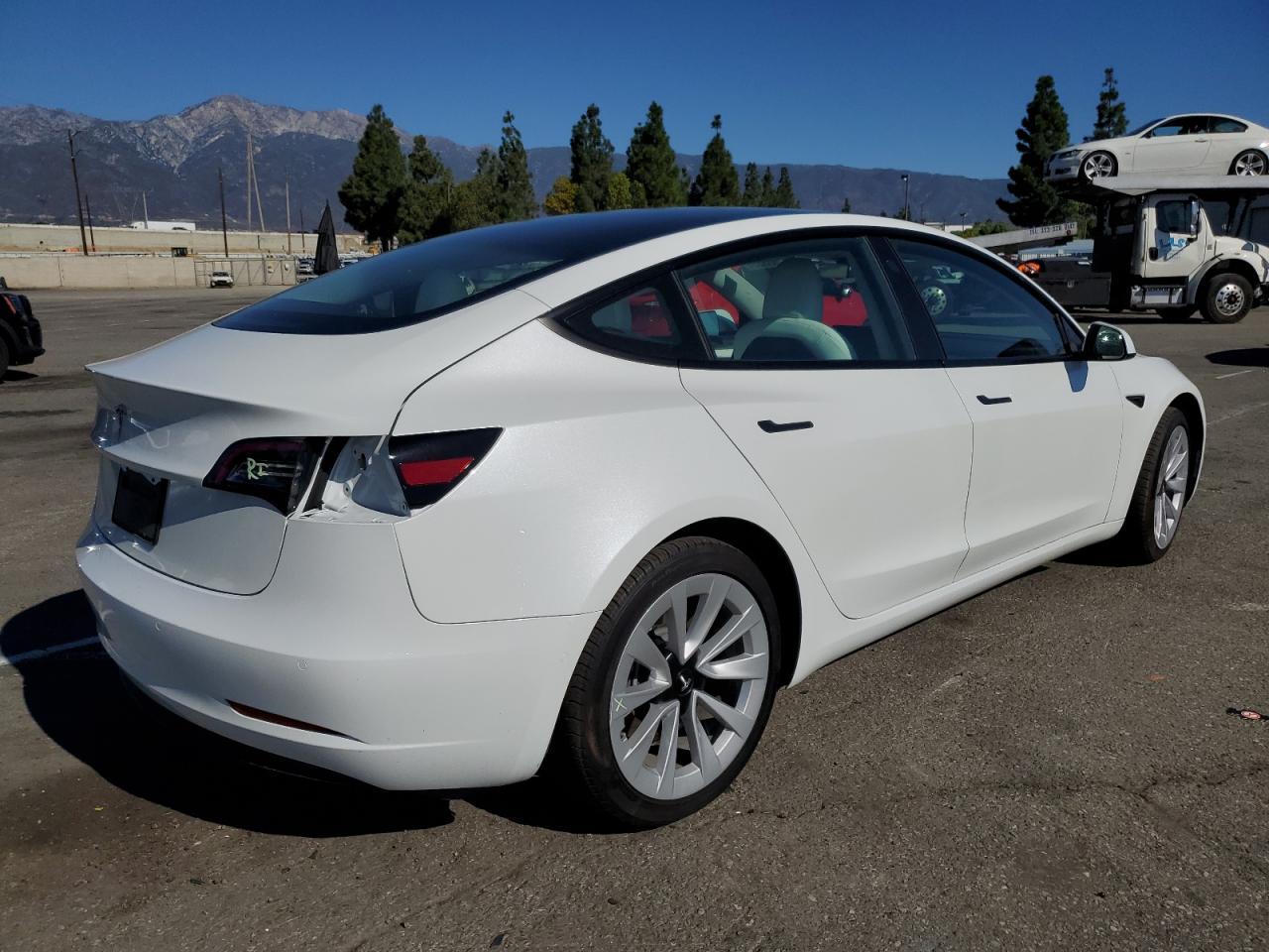 2022 TESLA MODEL 3