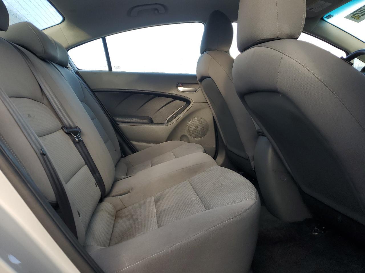 2017 KIA FORTE