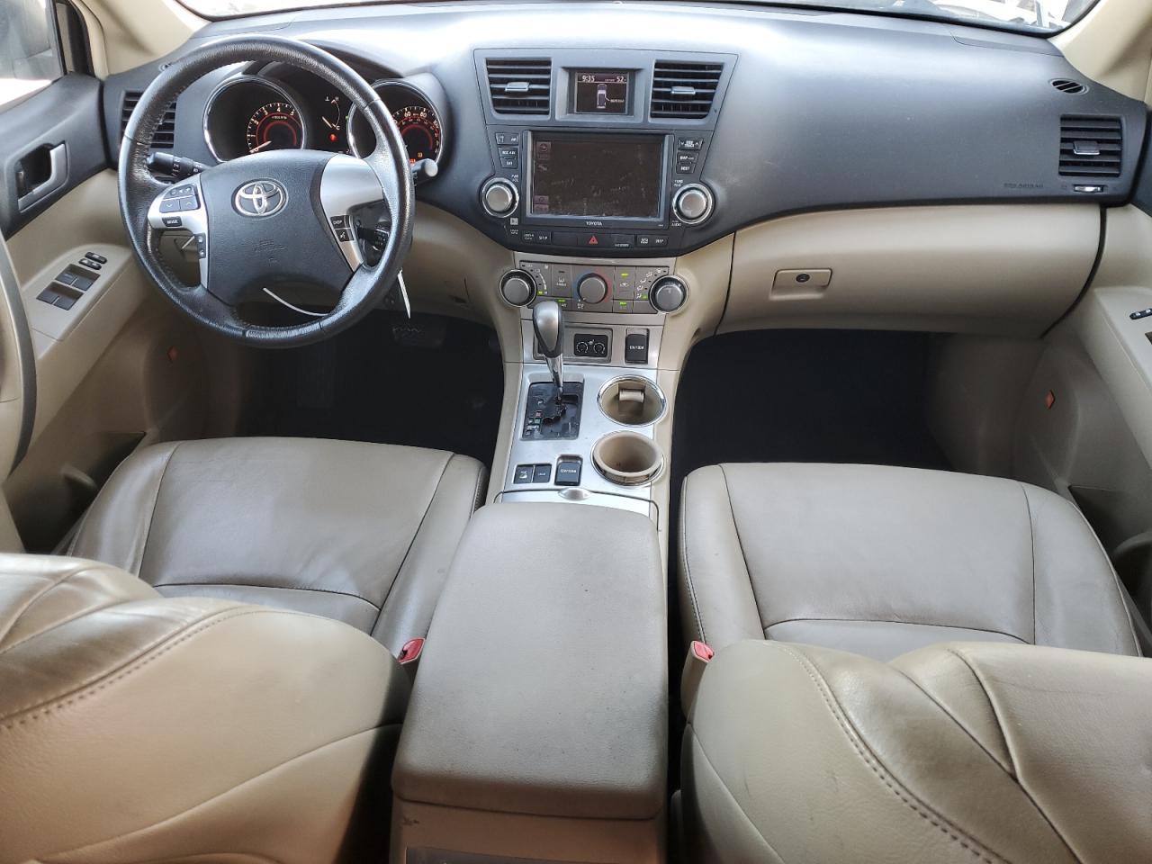 2012 TOYOTA HIGHLANDER