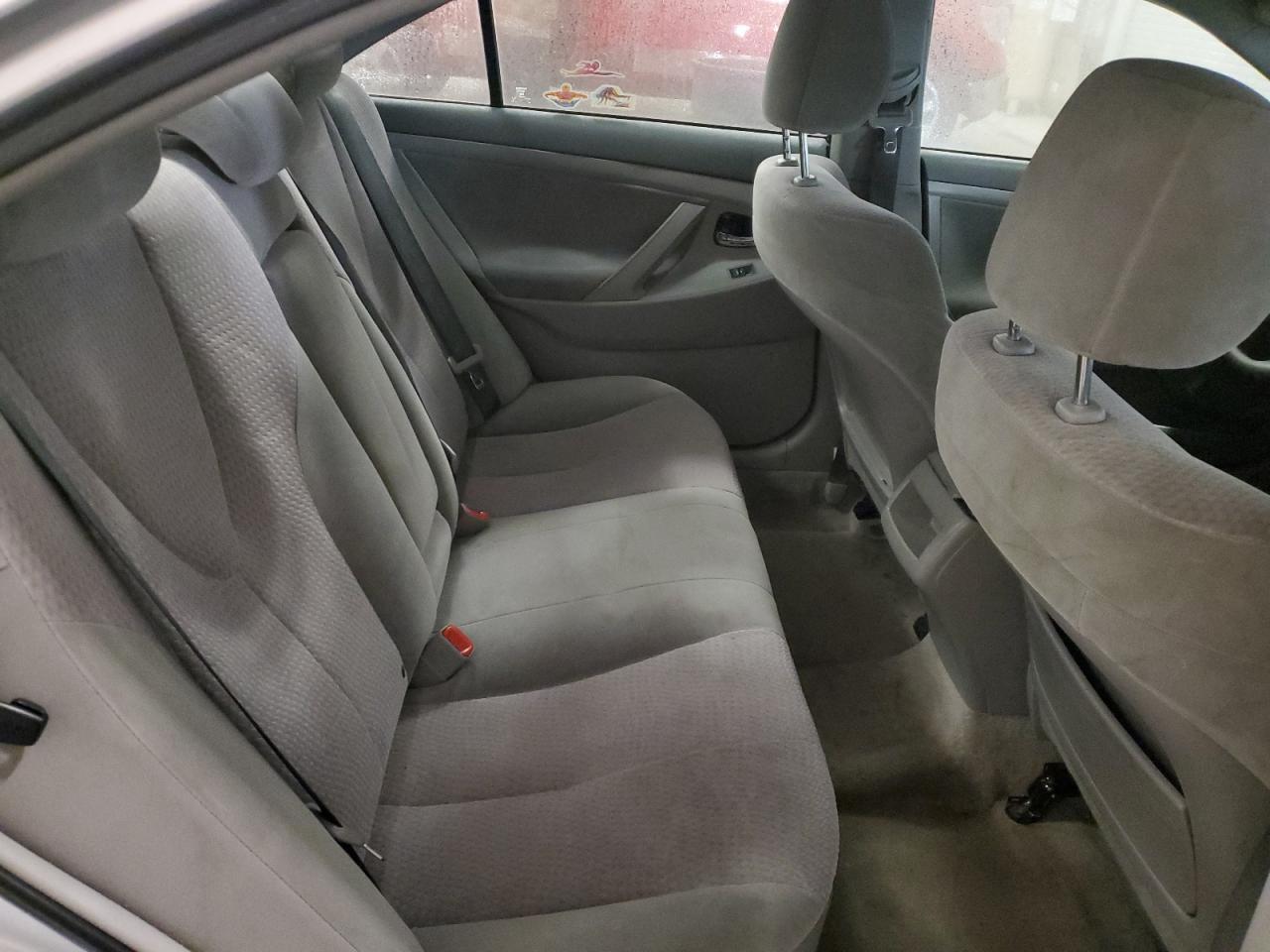 2011 TOYOTA CAMRY