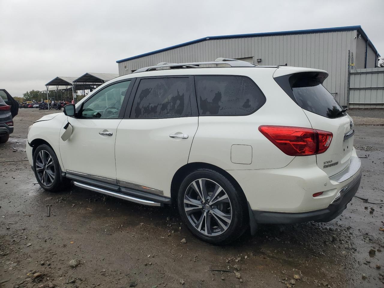 2018 NISSAN PATHFINDER